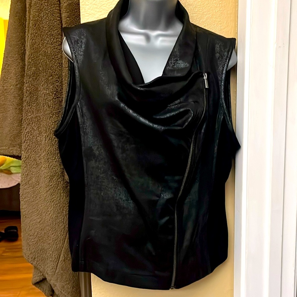 Vince Camuto vest